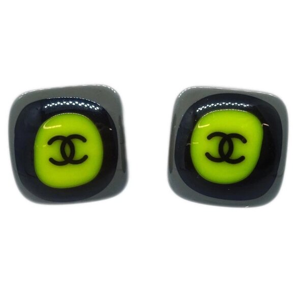 Chanel Gray Piercing Earrings Square 03P 194521 - Picture 1 of 4